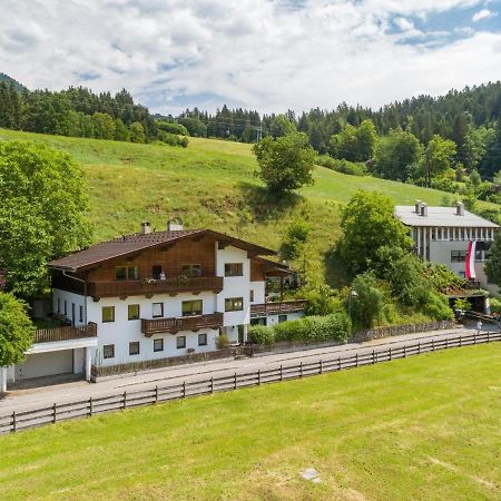 Apartment Am Lift Top 1 Hopfgarten im Brixental Exterior photo